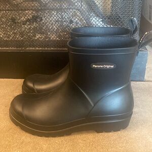 Planone Black Short Rain Boots Women's NEW Waterproof size 7